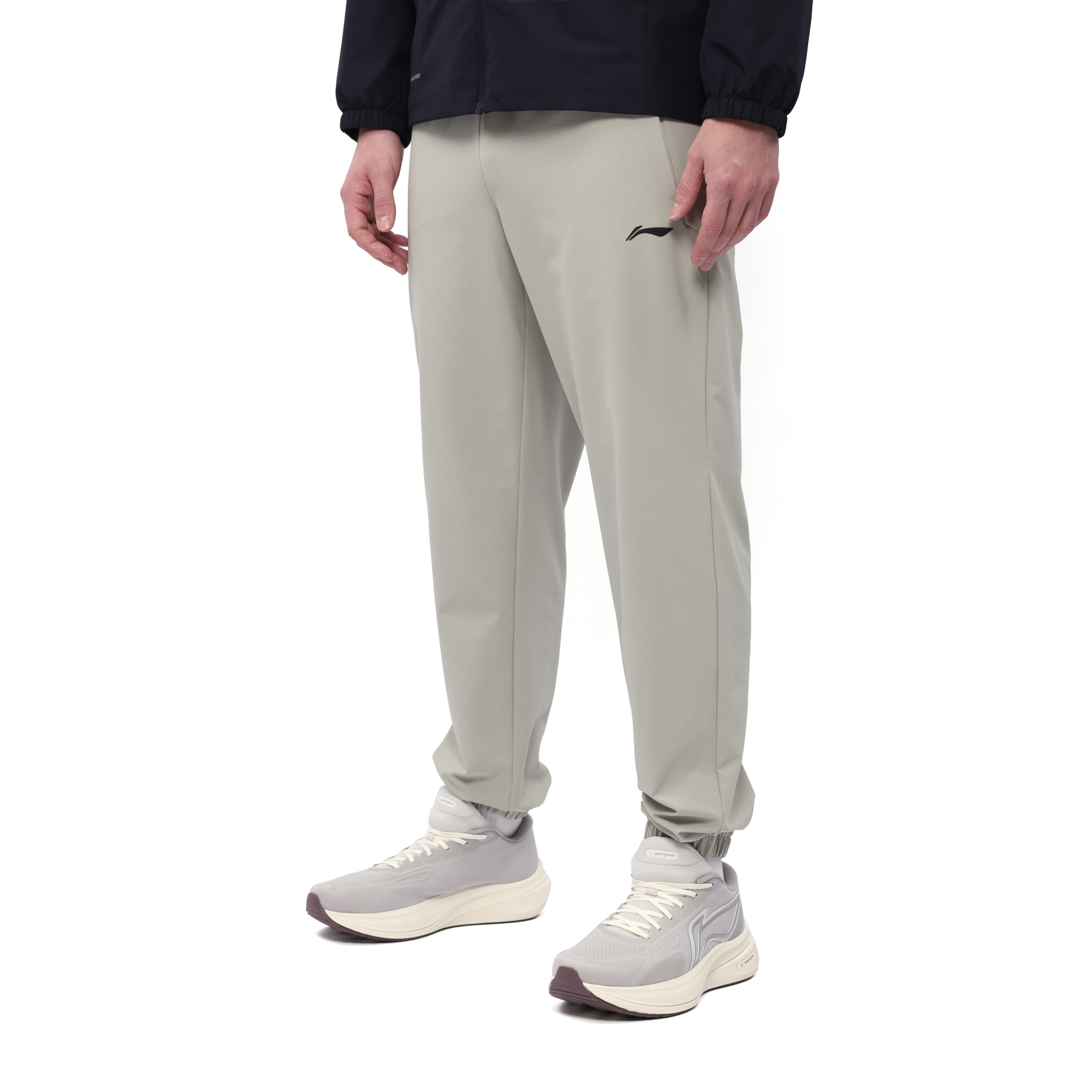 AYKW049-1 Брюки спортивные Essentials зеленый